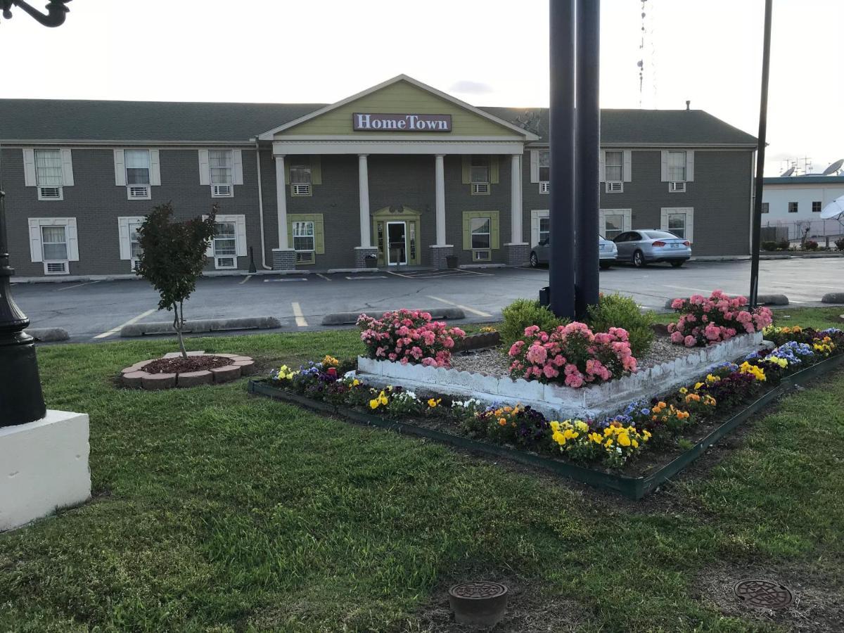 Hometown Inn & Suites Tulsa Exterior photo