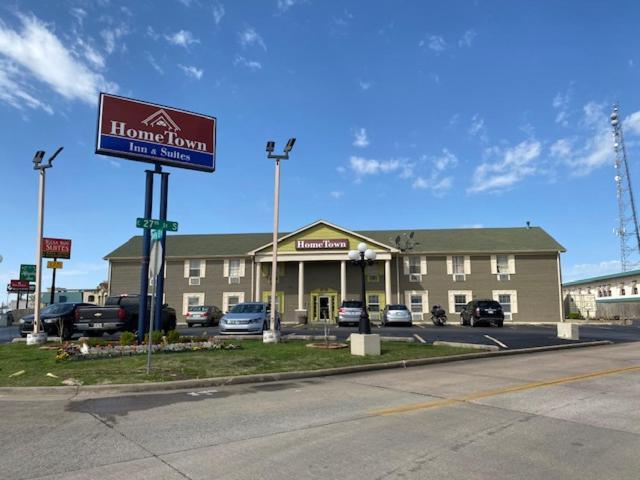 Hometown Inn & Suites Tulsa Exterior photo